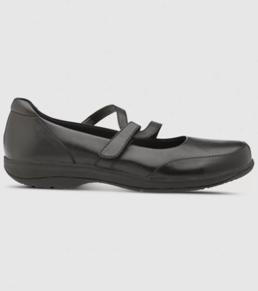 Shop Ascent Cirrus Womens Black